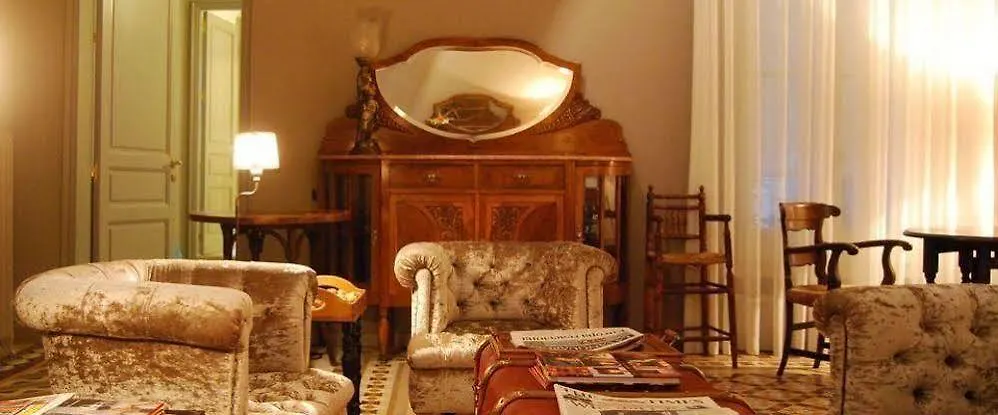 ***  Circa 1905 Bed & Breakfast Barcelona Spain
