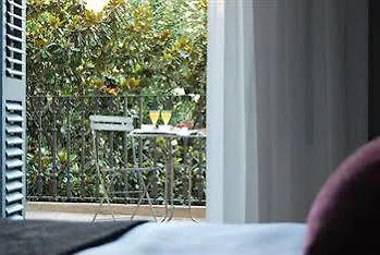 Circa 1905 Bed & Breakfast Barcelona