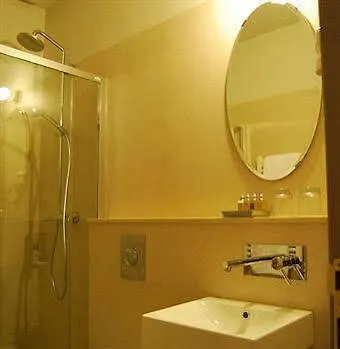 Circa 1905 Bed & Breakfast Barcelona 3*,  Spain